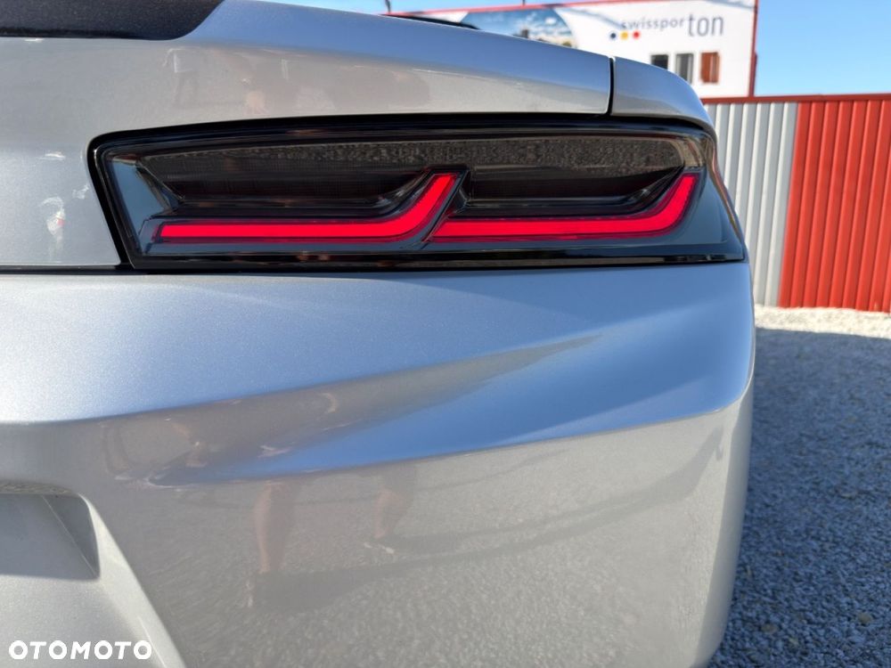 Chevrolet Camaro - 12