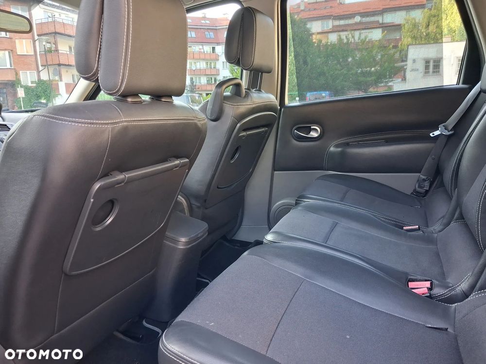 Renault Scenic 1.9 dCi Confort Expression - 32