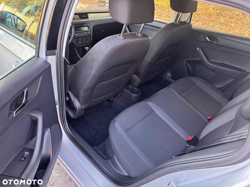 Skoda RAPID 1.2 TSI Active - 16