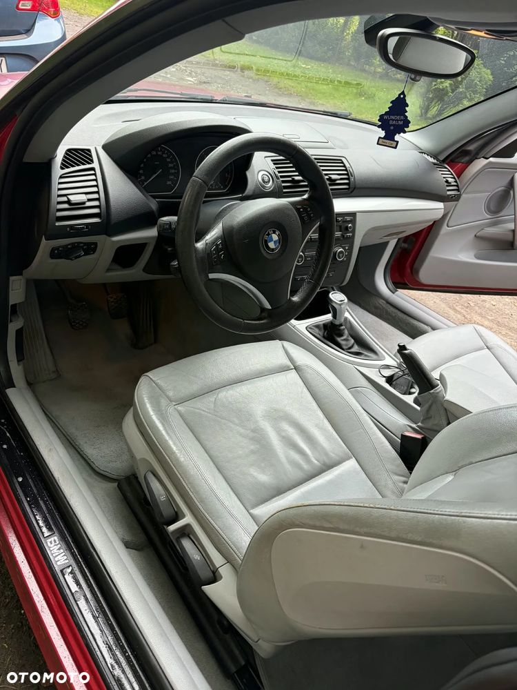 BMW Seria 1 120d - 8