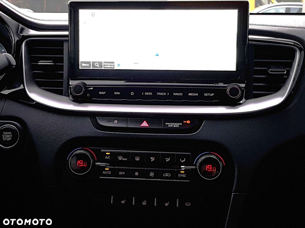 Kia ProCeed 1.5 T-GDI GT Line DCT - 24
