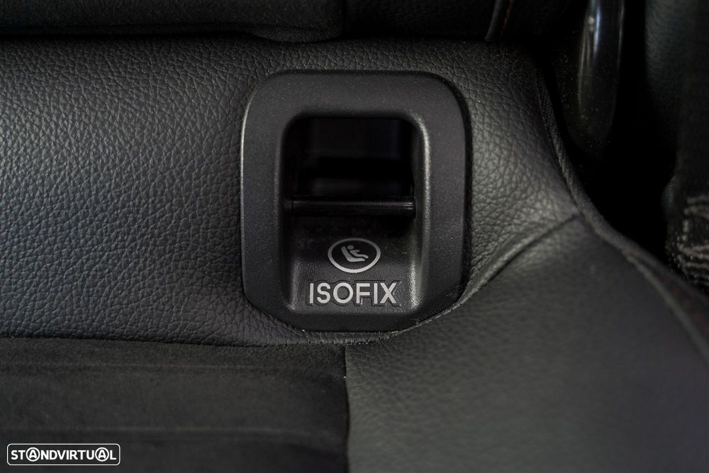 Mercedes-Benz A 180 d AMG Line - 14