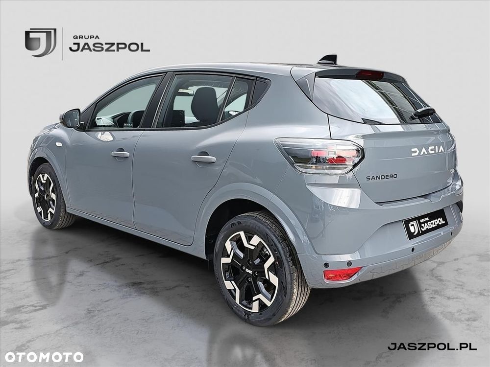 Dacia Sandero - 7