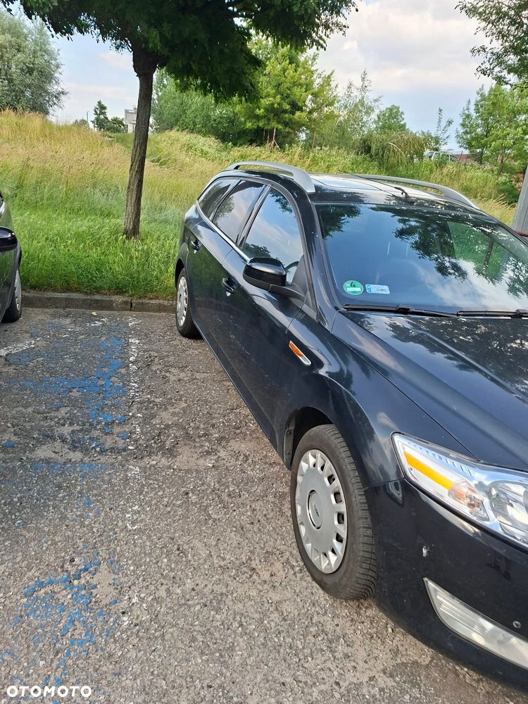 Ford Mondeo - 8