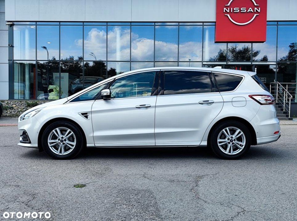 Ford S-Max - 8
