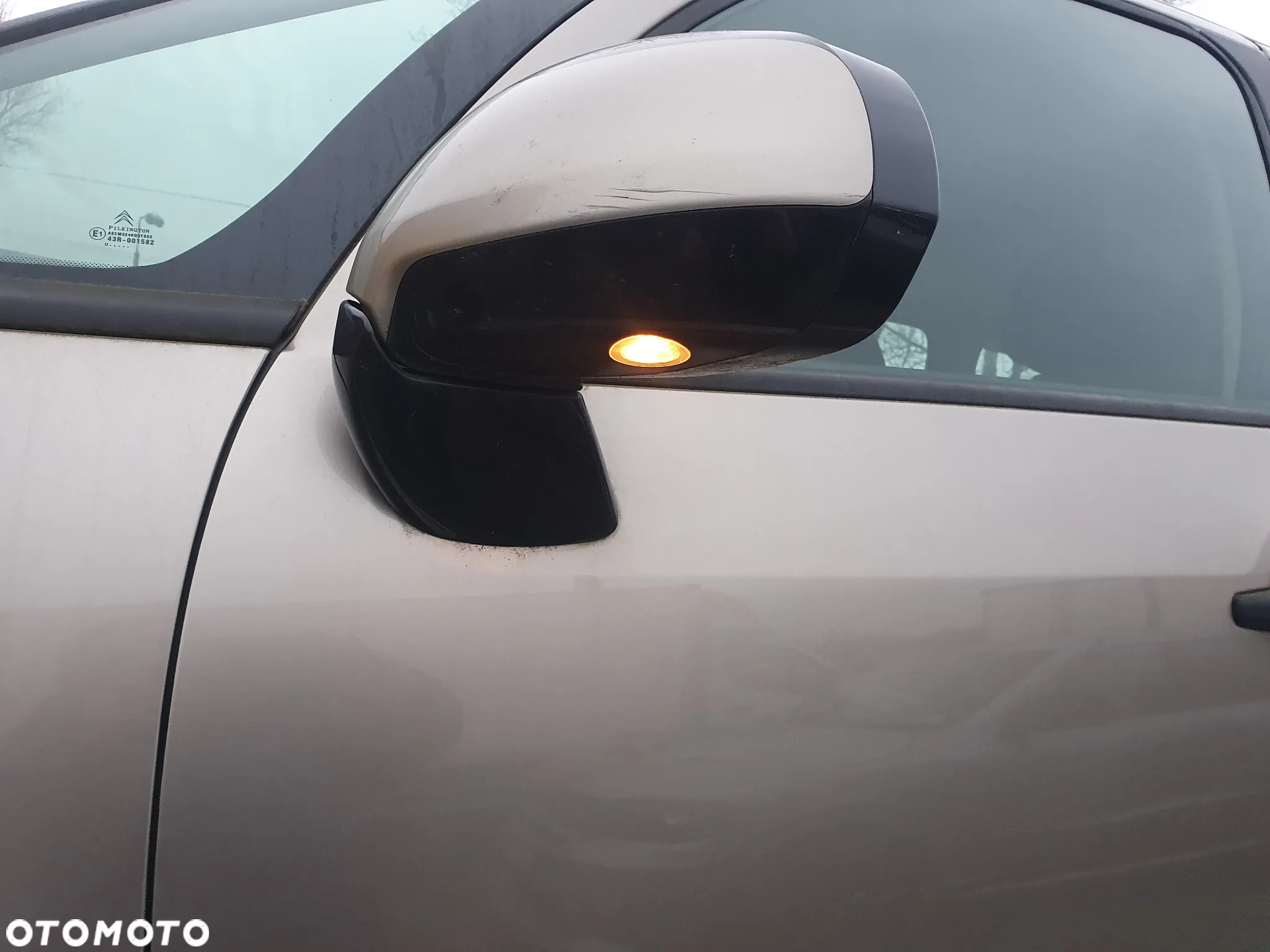 Citroën C3 Picasso 1.6 HDi Selection - 23