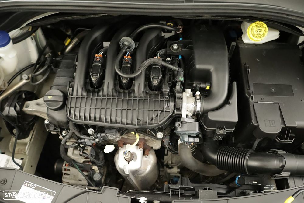 Citroën C3 1.2 PureTech C-Series - 23