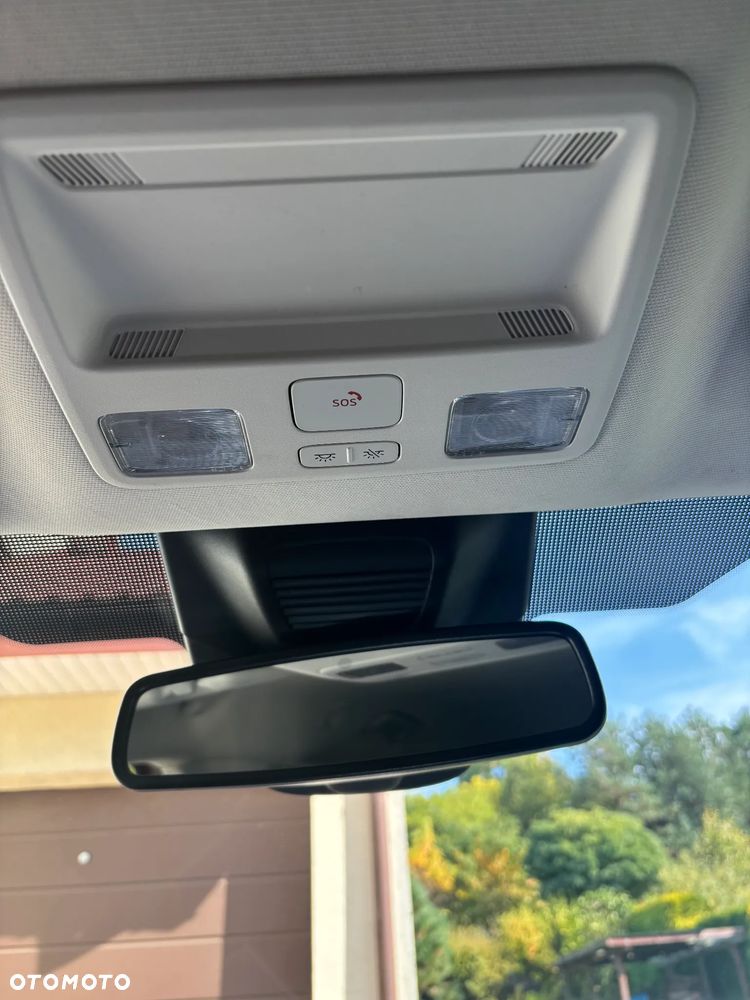 Ford Focus 1.5 EcoBlue STart-Stopp-System TITANIUM X - 24