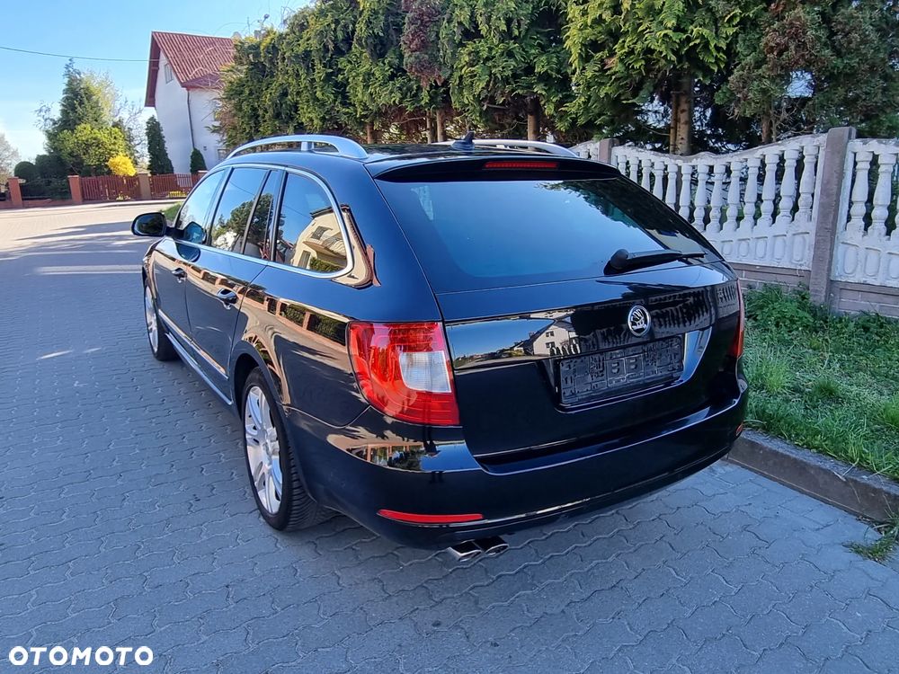 Skoda Superb 2.0 TDI Elegance DSG - 4