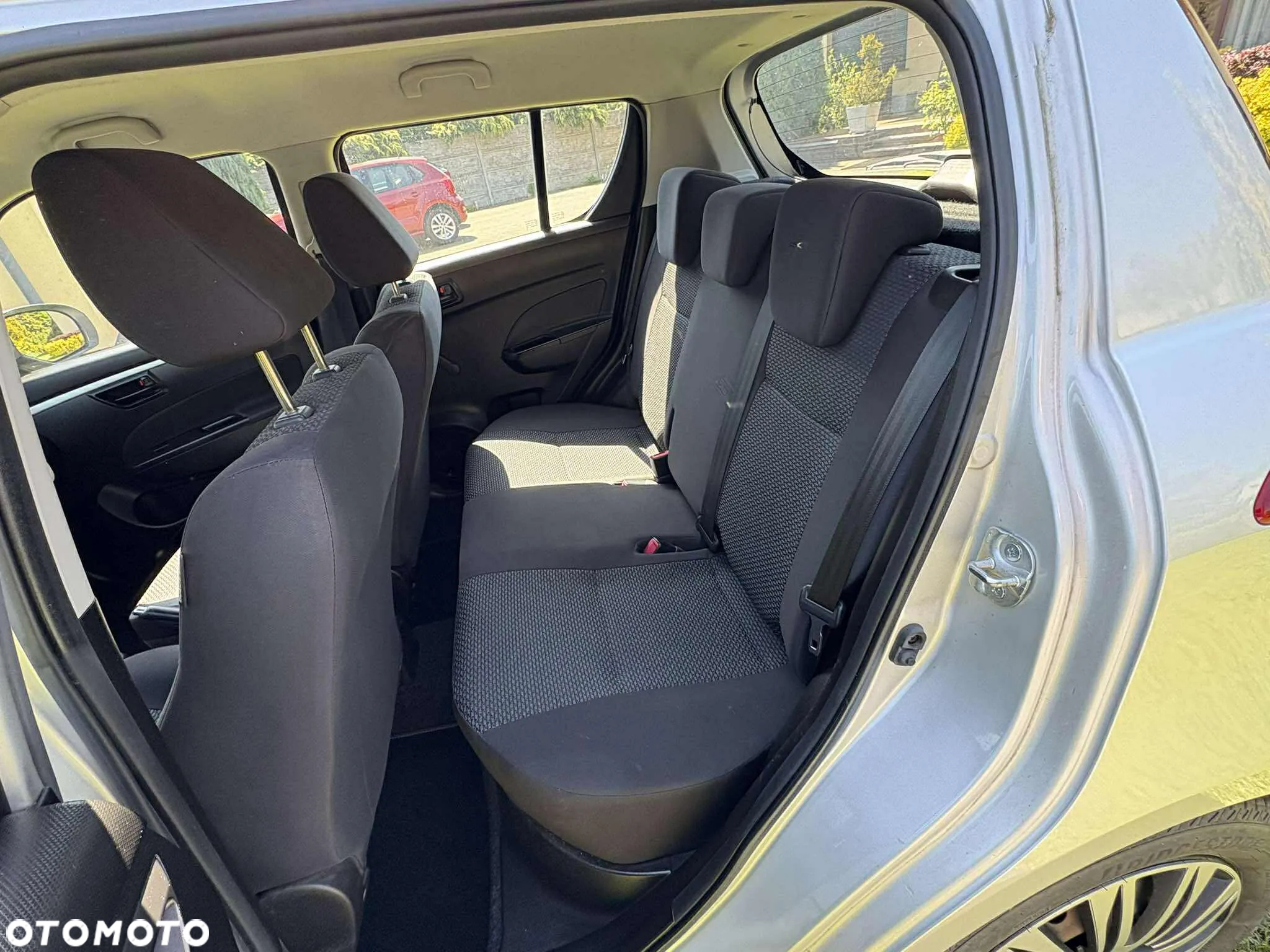 Suzuki Swift - 9