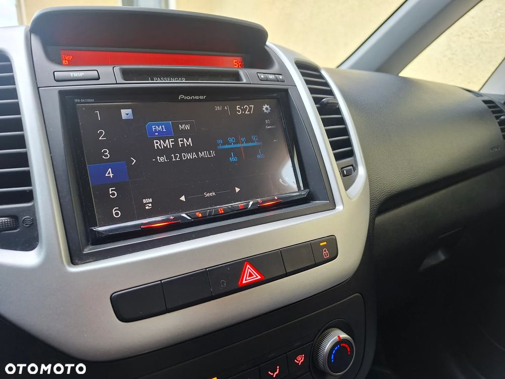 Kia Venga 1.4 CVVT Business Line - 26