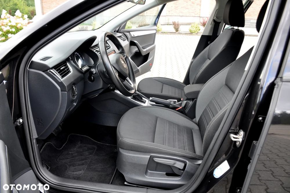 Skoda Octavia 2.0 TDI Elegance DSG - 21