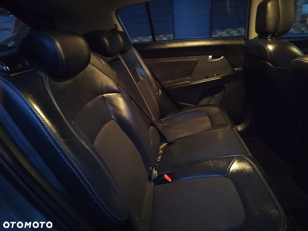 Kia Sportage 2.0 S 2WD - 29
