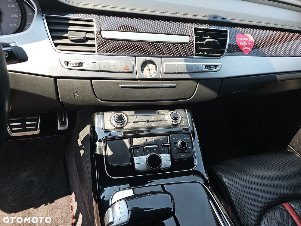 Audi S8 Plus 4.0 TFSI Quattro - 15