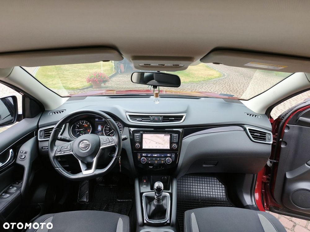 Nissan Qashqai 1.3 DIG-T Tekna - 26