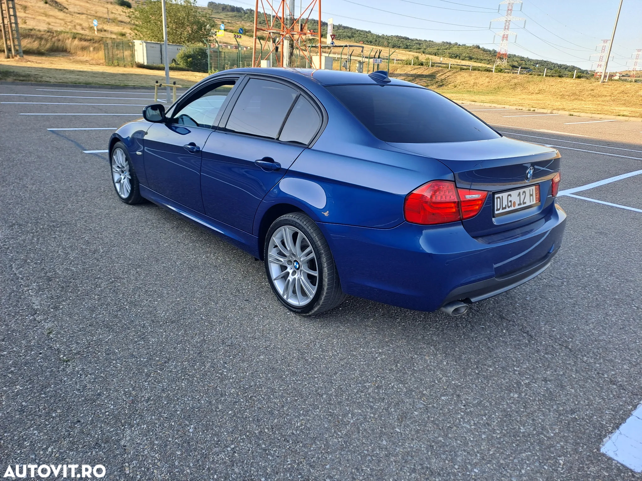 BMW Seria 3 318d - 9