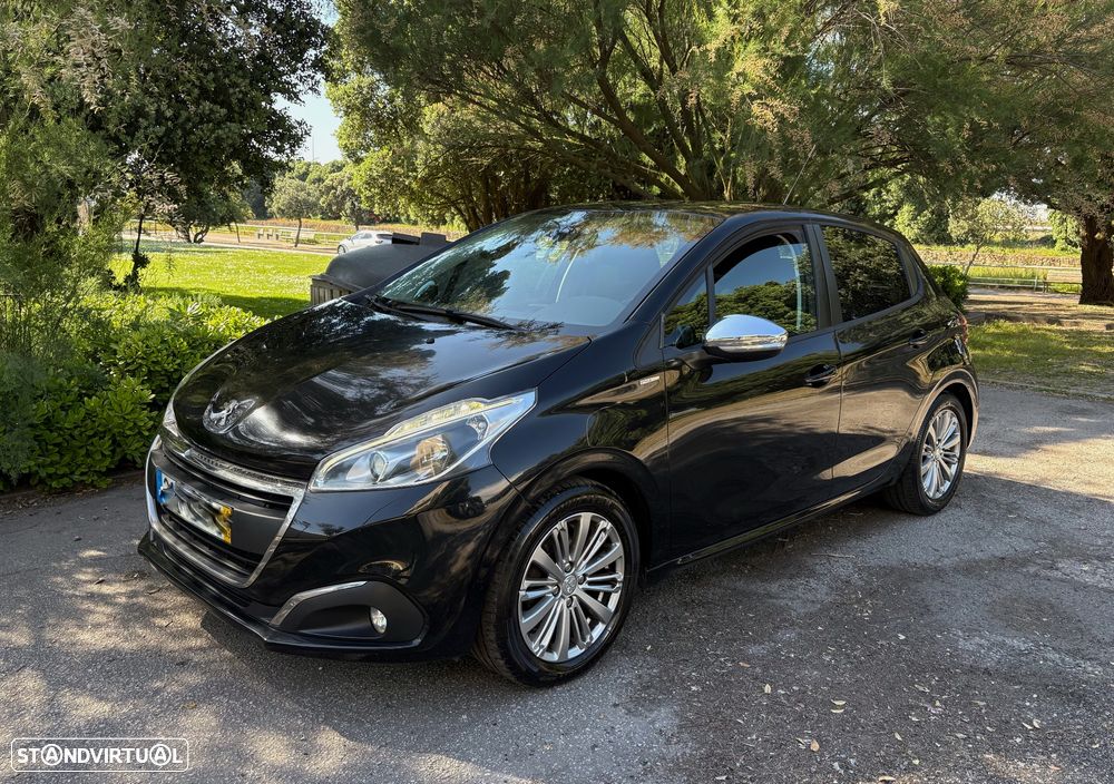 Peugeot 208 1.2 PureTech Style - 12