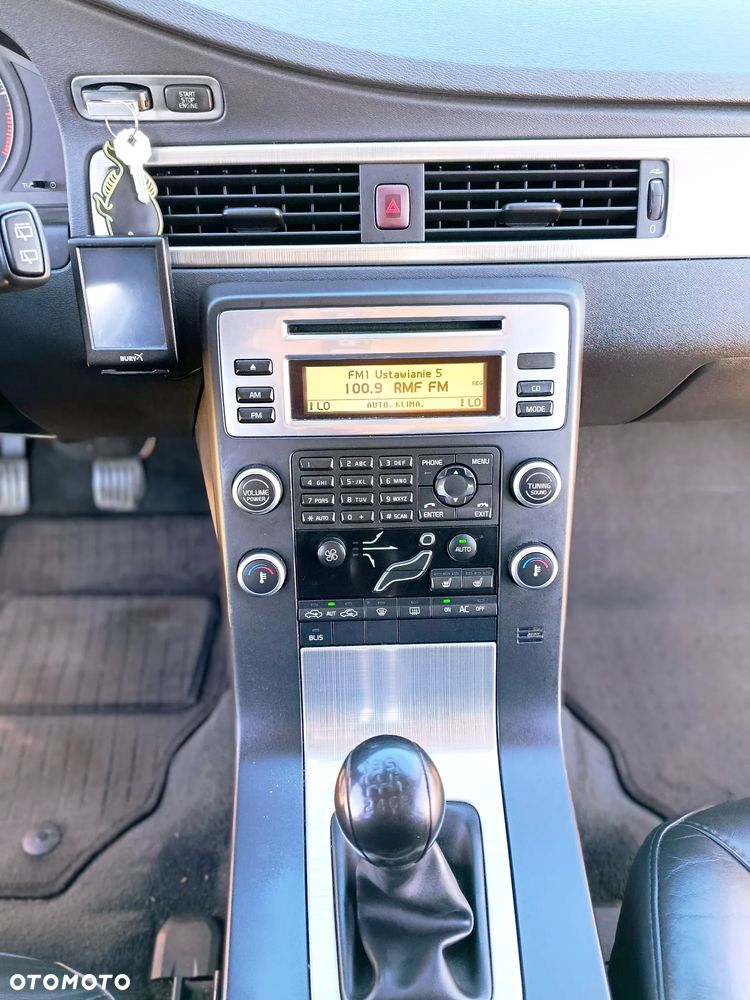 Volvo V70 2.5T Momentum - 30