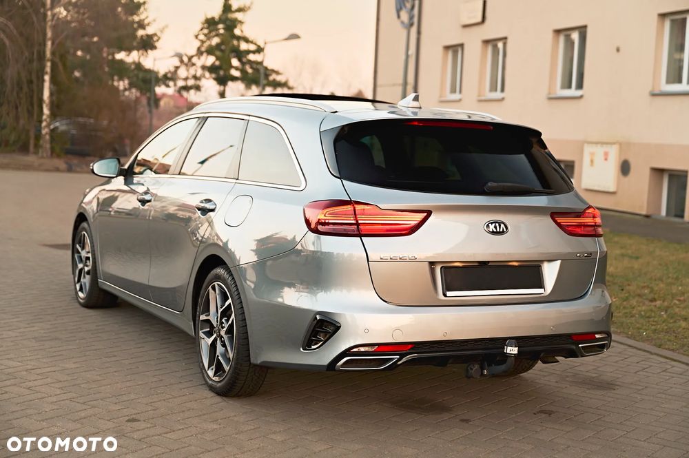 Kia Ceed 1.4 T-GDI DCT OPF GT Line - 11