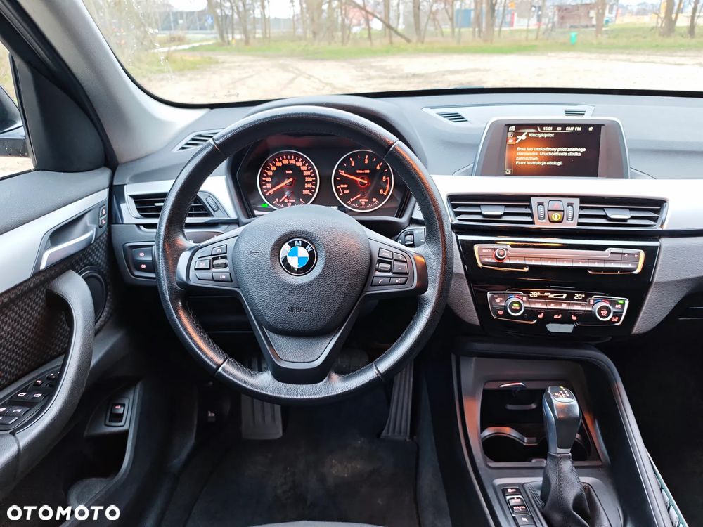 BMW X1 xDrive18d Advantage sport - 28