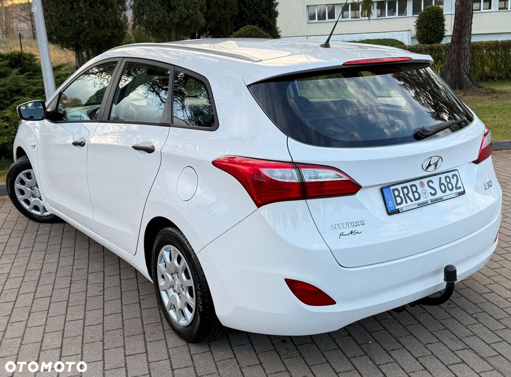 Hyundai i30 Fifa World Cup Edition - 23