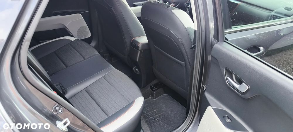 Kia Stonic - 13