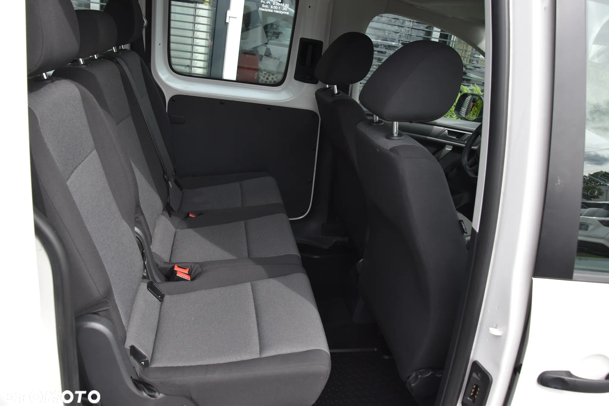 Volkswagen Caddy 2.0 TDI (5-Si.) Family - 17