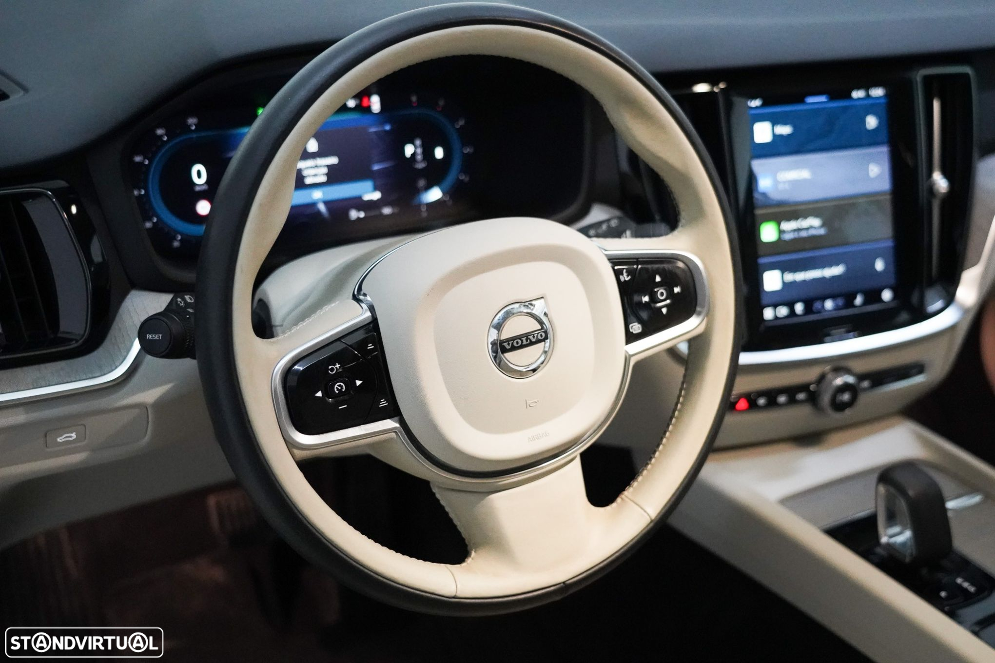 Volvo V60 Cross Country 2.0 B4 Geartronic - 8