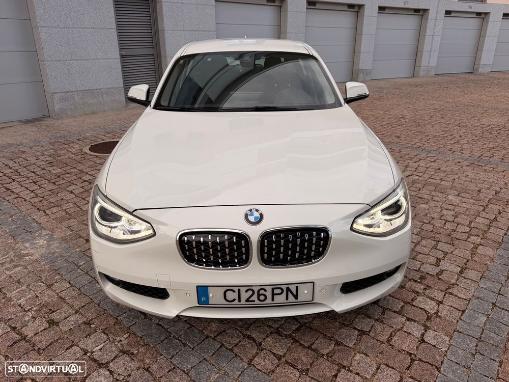 BMW 116 i Sport Line - 12