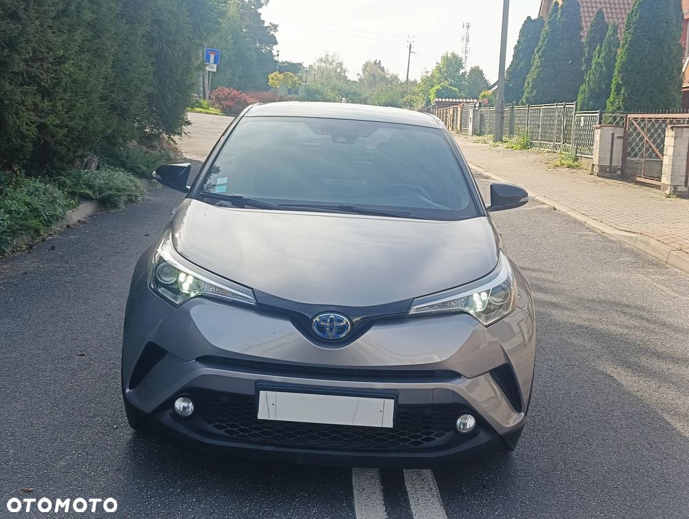 Toyota C-HR Business-Edition - 26