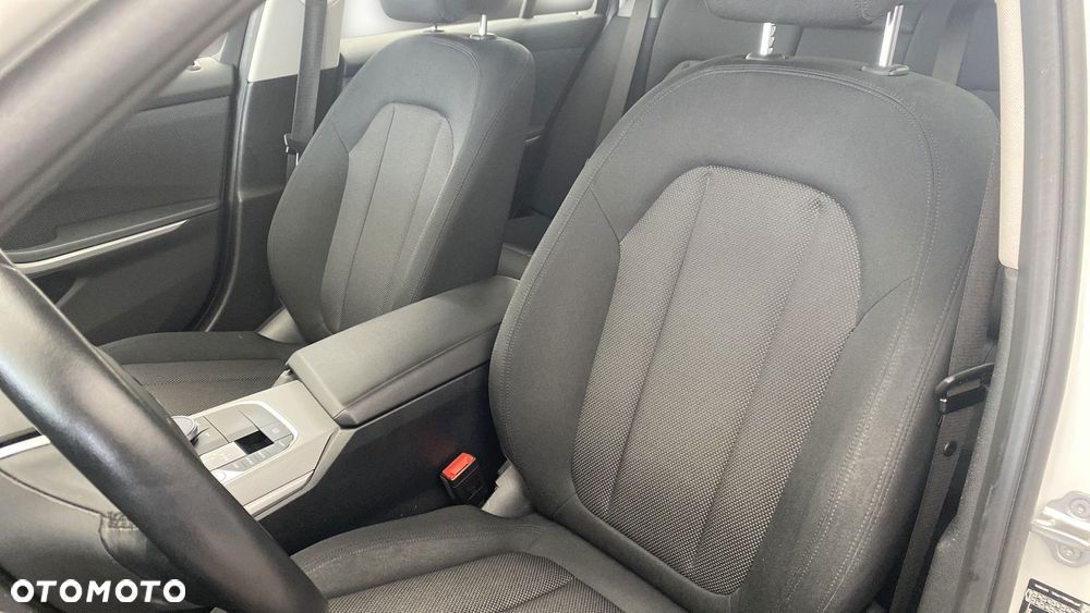 BMW Seria 3 318i Advantage - 17