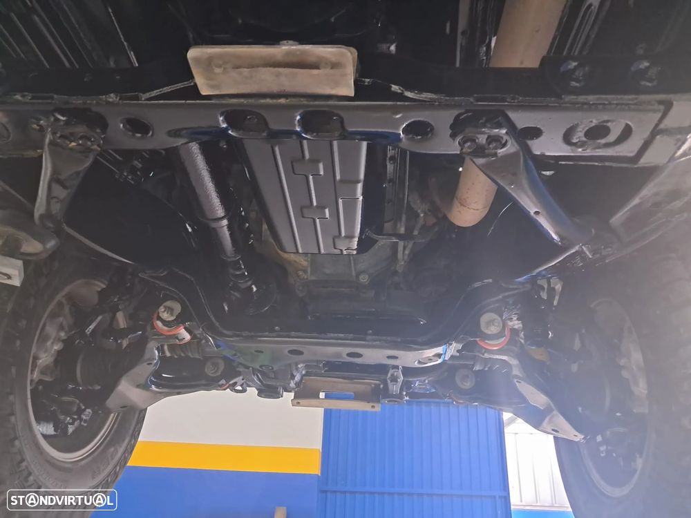 Toyota Land Cruiser 3.0 D-4D Std Aut - 16