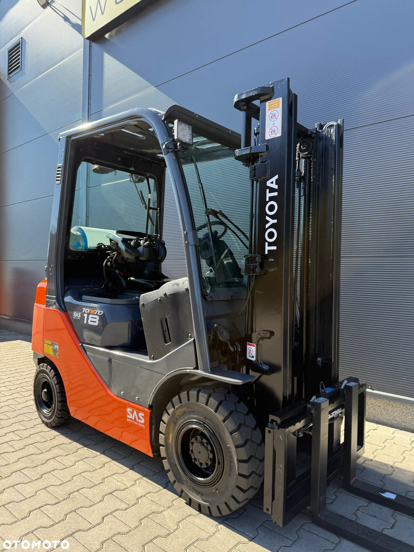 Toyota 02-8FGF18 - 3