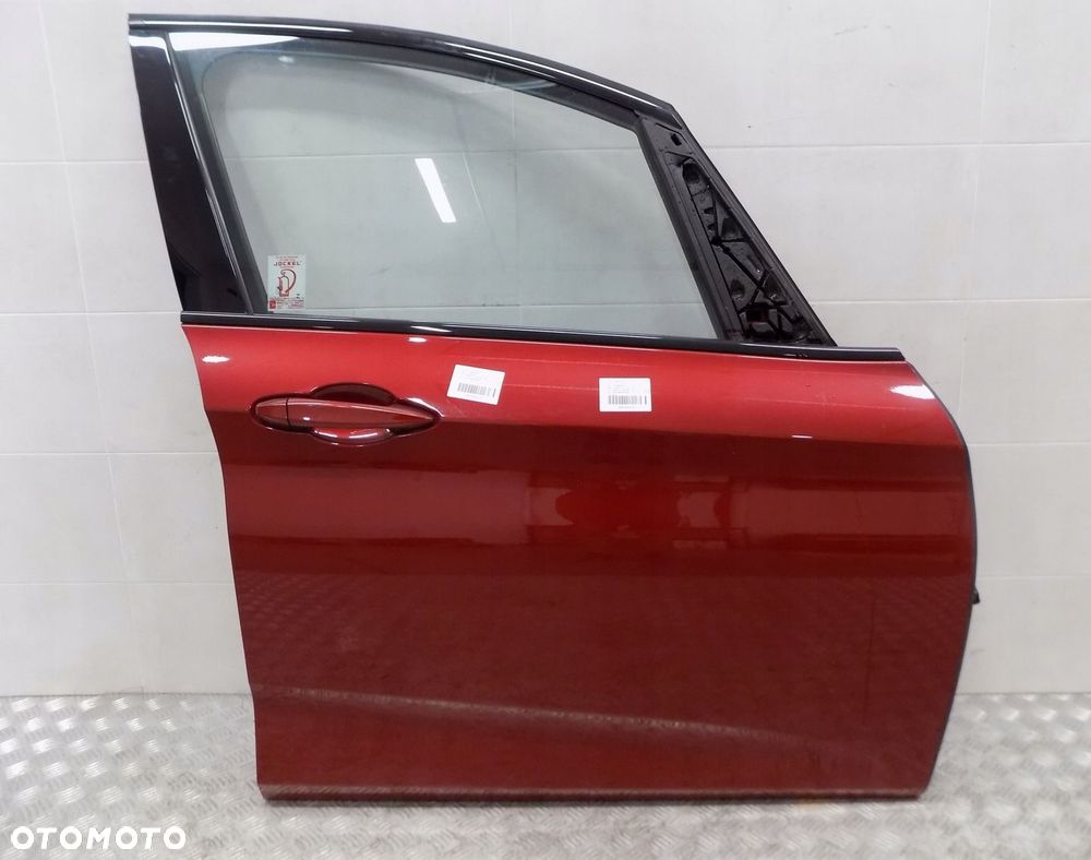 BMW 2 F46 DRZWI PRAWE PRZEDNIE PRZÓD C06 - 2