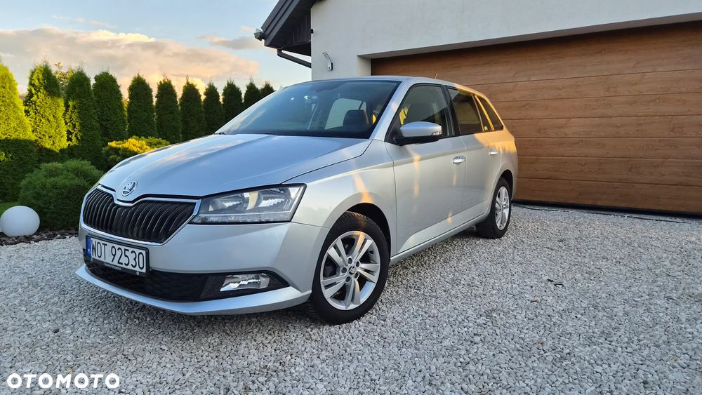 Skoda Fabia 1.0 TSI Ambition Plus - 4