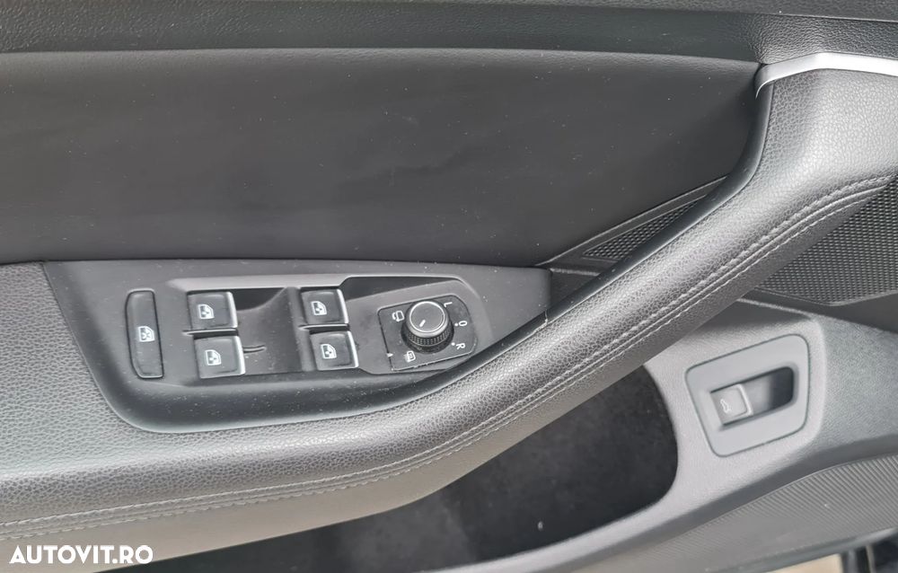 Volkswagen Passat ver-1-6-tdi-comfortline - 12