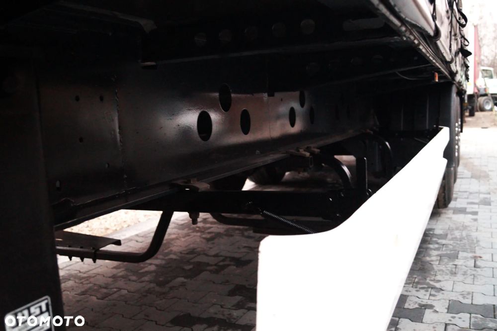 Wielton STANDARD OŚ PODNOSZONA SAF PODNOSZONY DACH - 7