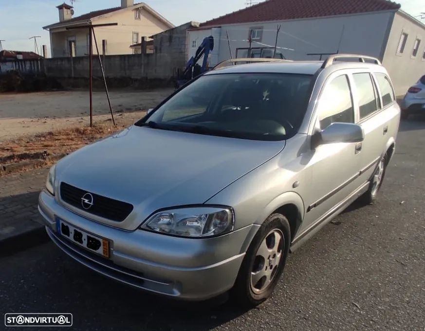 Opel Astra Caravan - 1