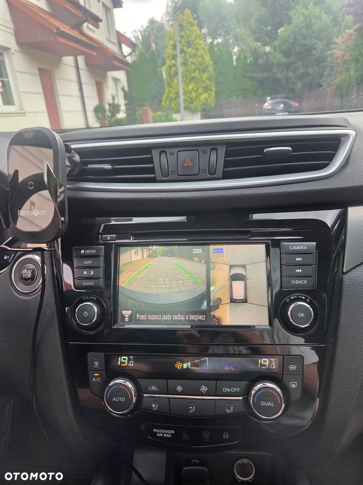 Nissan Qashqai 1.3 DIG-T N-Connecta DCT - 10