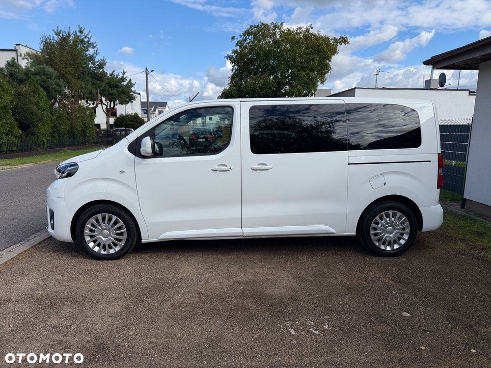 Toyota Proace Verso 1.5 D4-D Medium Family - 4
