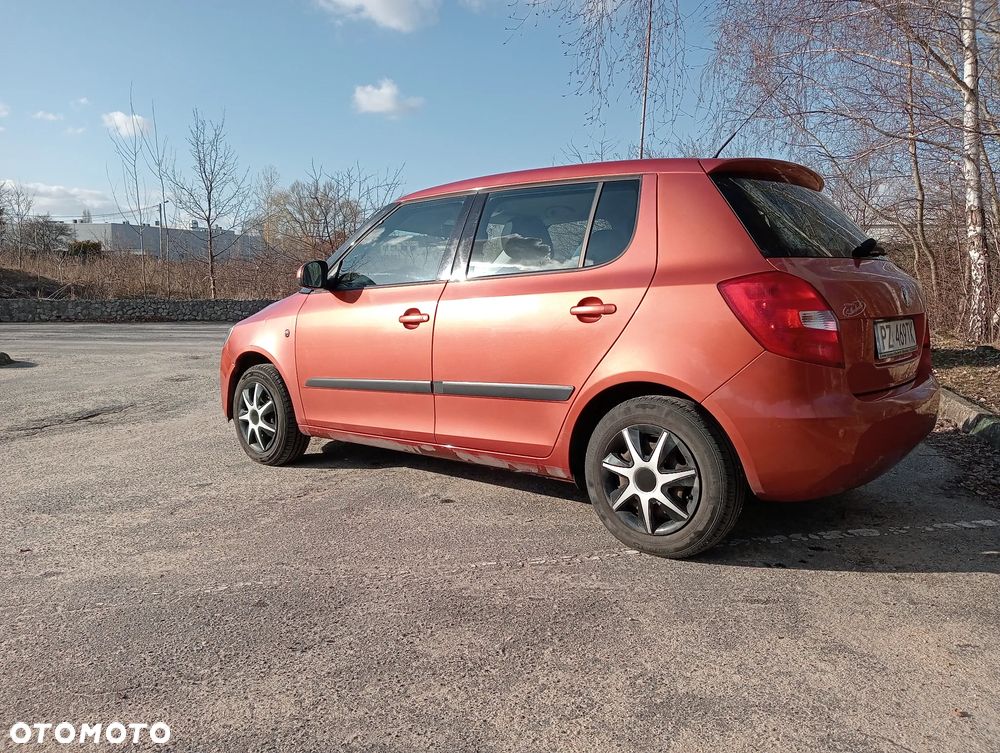 Skoda Fabia 1.2 HTP - 2