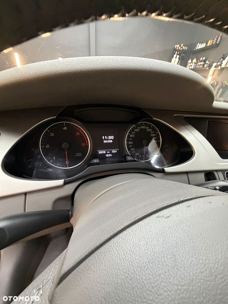 Audi A4 Limousine 2.0 TDI - 15
