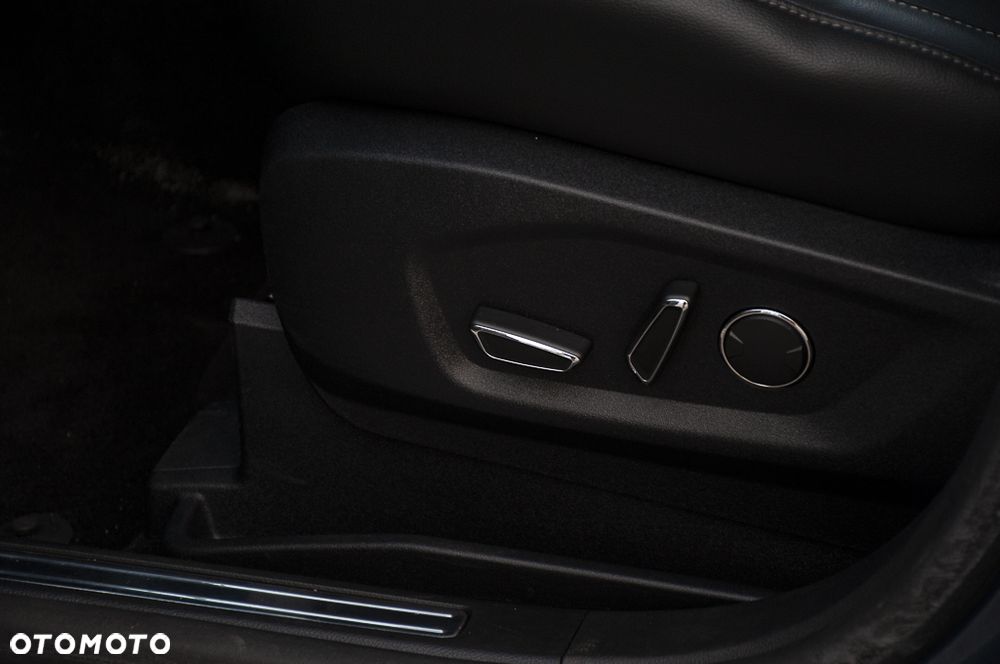Ford S-Max 2.0 EcoBlue ST-Line - 36
