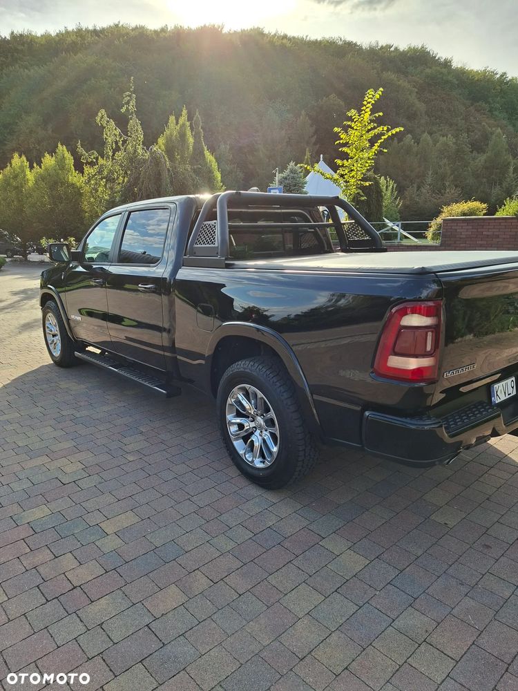 RAM 1500 Crew Cab Sport - 17