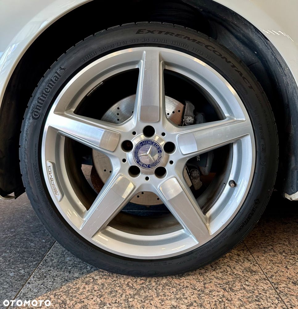 Mercedes-Benz CLS 350 BlueEFFICIENCY 7G-TRONIC - 26