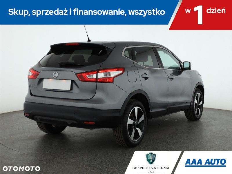 Nissan Qashqai - 6