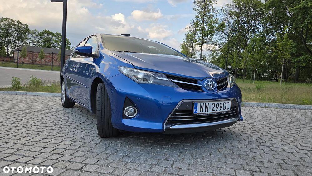 Toyota Auris 1.8 HSD Luna - 6