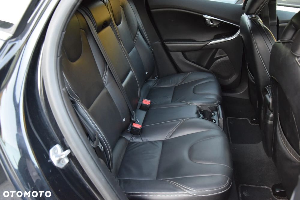 Volvo V40 D4 RDesign - 25