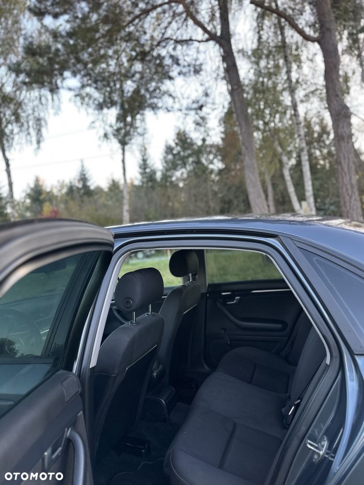 Audi A4 Avant - 8
