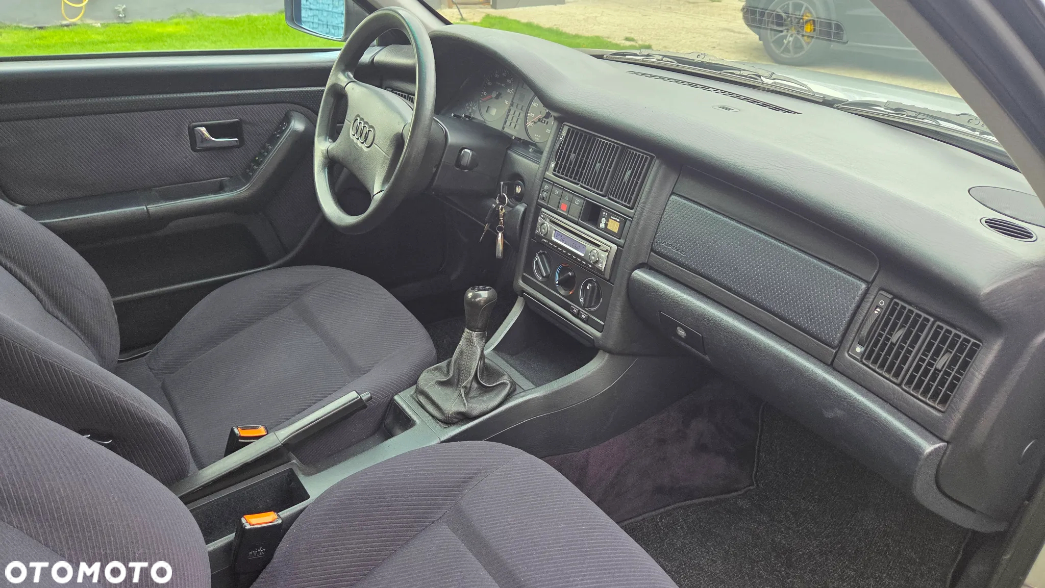 Audi 80 2.0 E - 13
